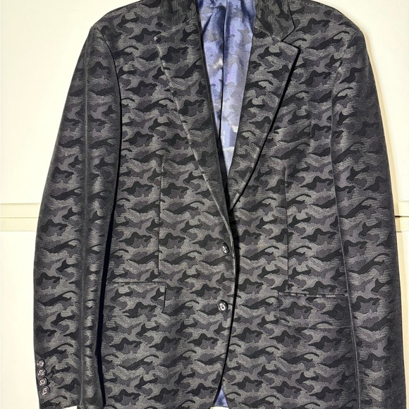 Robert Graham Charcoal Camouflage Blazer - Picture 1 of 5